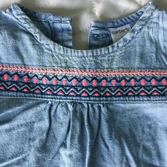 ⚪ 3/$15 Carter's baby girl 3 mo embroidered long sleeved chambray tunic - Picture 6 of 11